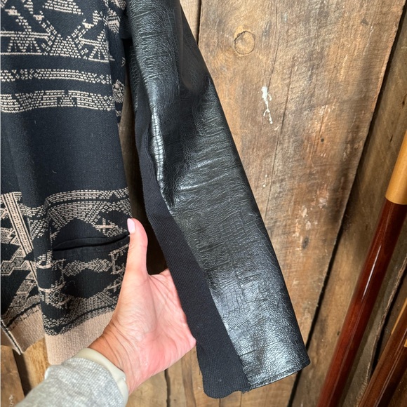 Twelfth Street by Cynthia Vincent Cardigan- Size Petite - Picture 10 of 16